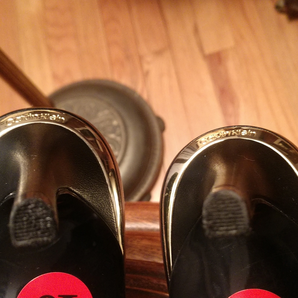Calvin Klein shoes - Picture 10 of 12